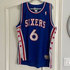 Men's Julius Erving Adidas Philadelphia 76ers 1976-77 Hardwood Classics Jersey